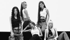 Image of I-dle WORLD TOUR [Syncopation]